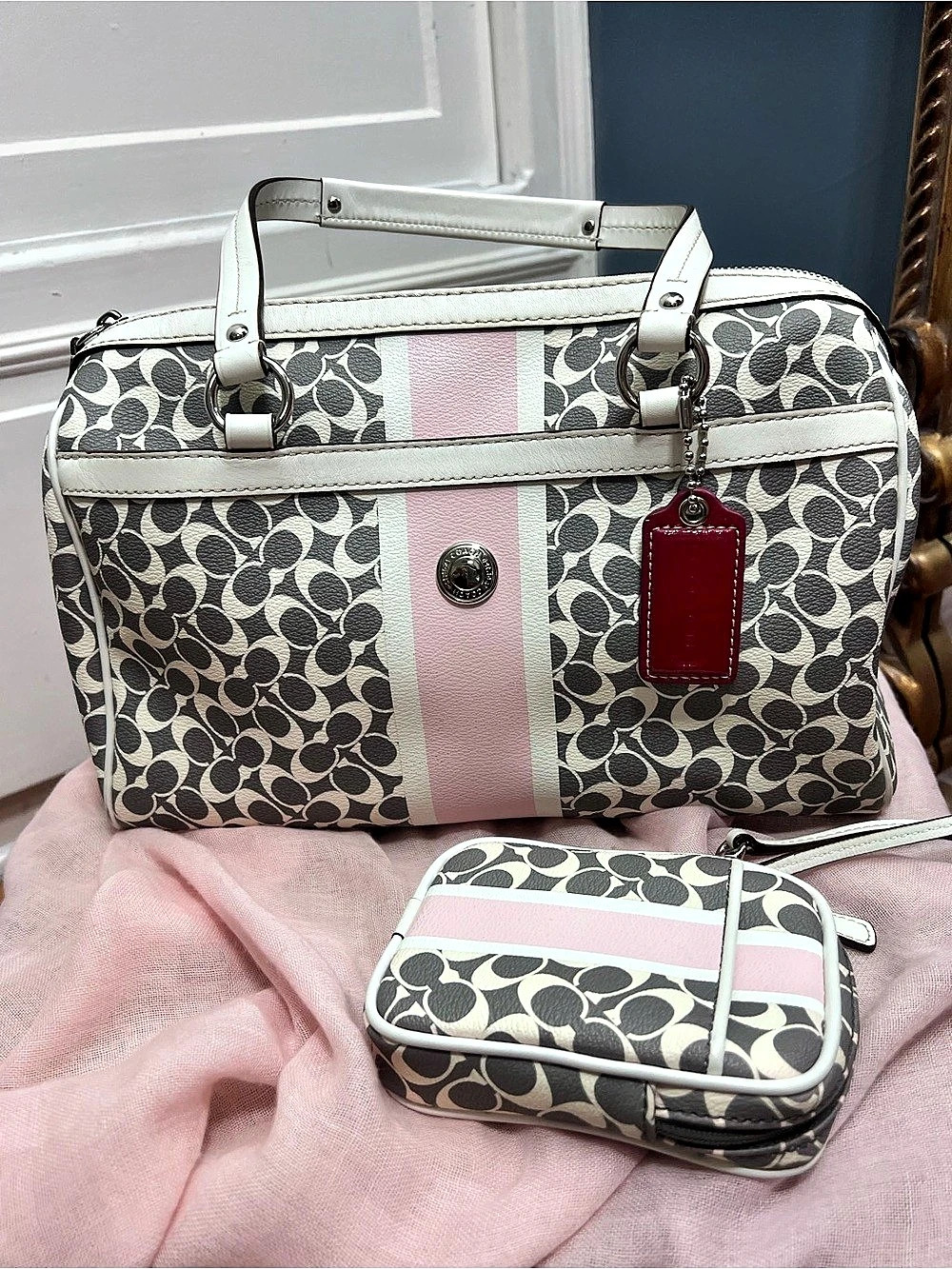 Coach Chelsea Heritage Stripe Satchel / Boston Bag with Matching Wristlet, EUC